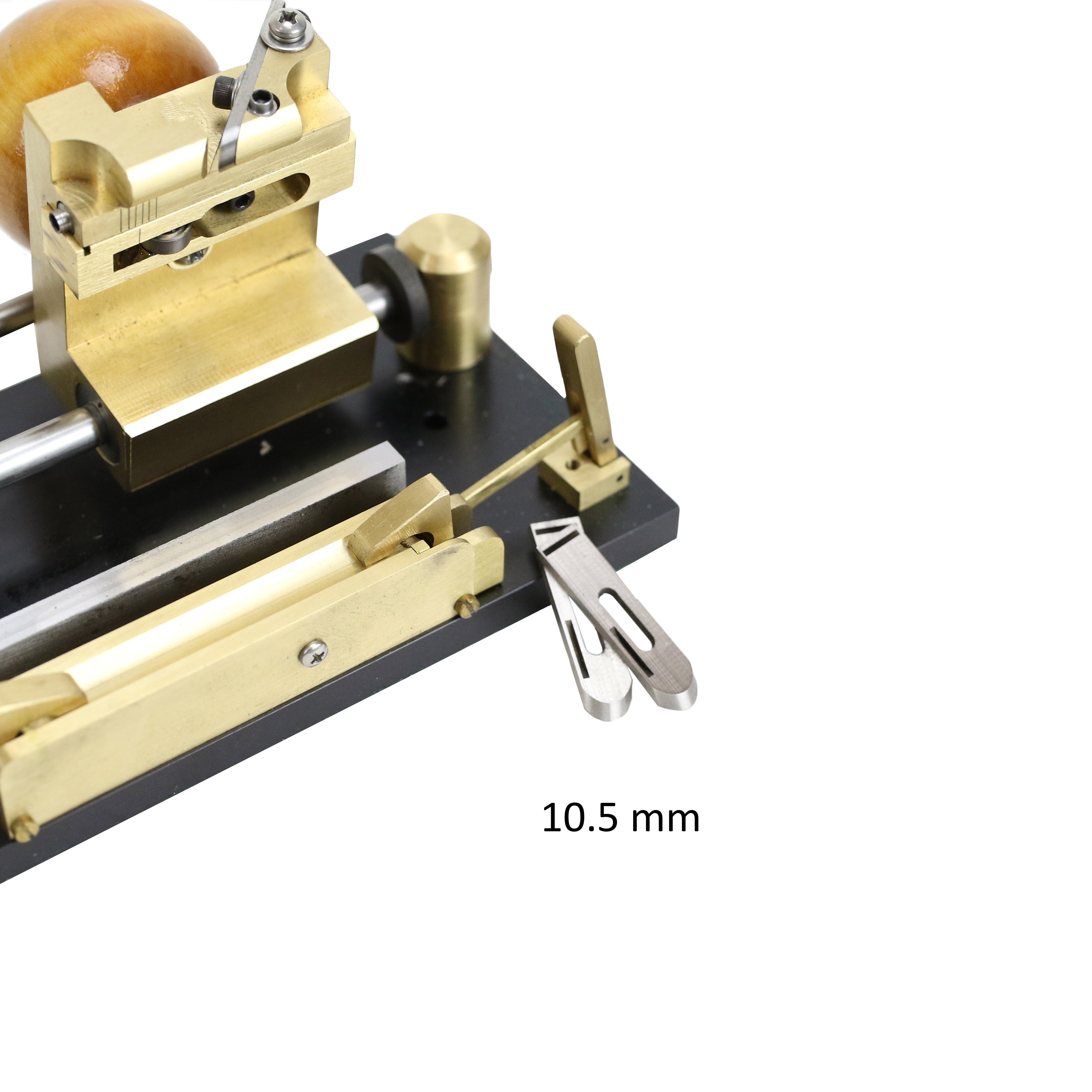 Oboe Gouging Machine Blade Sharpening Service RDG Woodwinds, Inc.